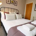 Mamoir's Place