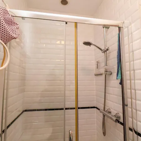 Mamoir's Place * 휫비